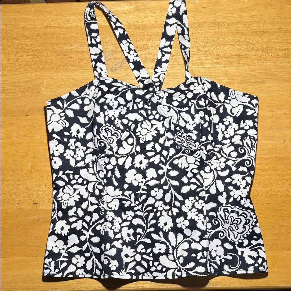 White House Black Market Black and White Floral strappy top